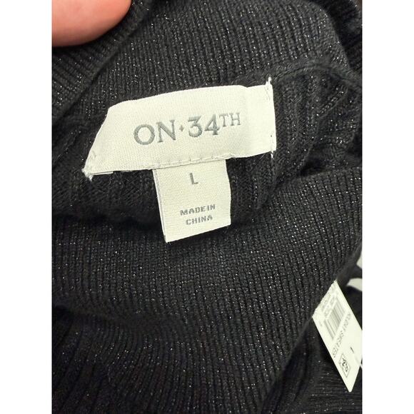 Macy’s on .34Th st Women’s Sweater Cut Shoulder Size L NEW # H795 - Picture 9 of 9